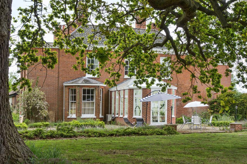 Lingwood Hall Exterior foto